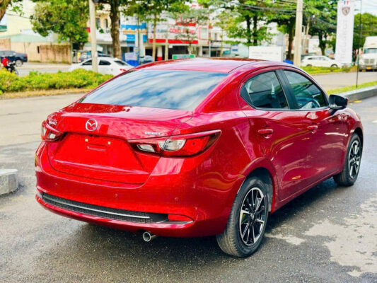 mazda 2 1