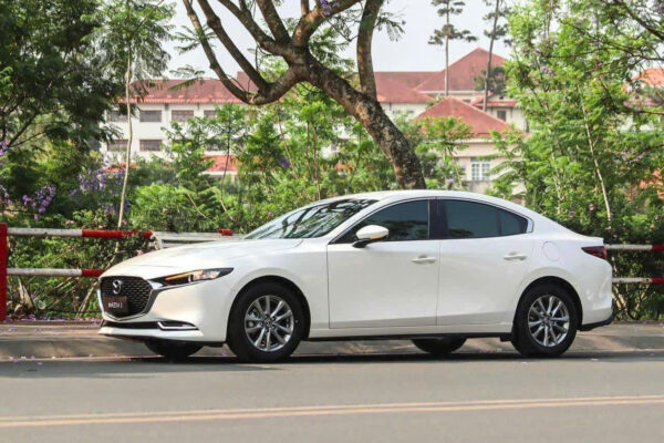 mazda 3 anh thuc te 5