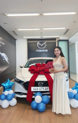 mazda binh duong ban giao xe 1