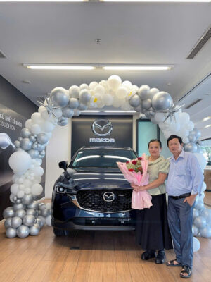 mazda binh duong ban giao xe 4